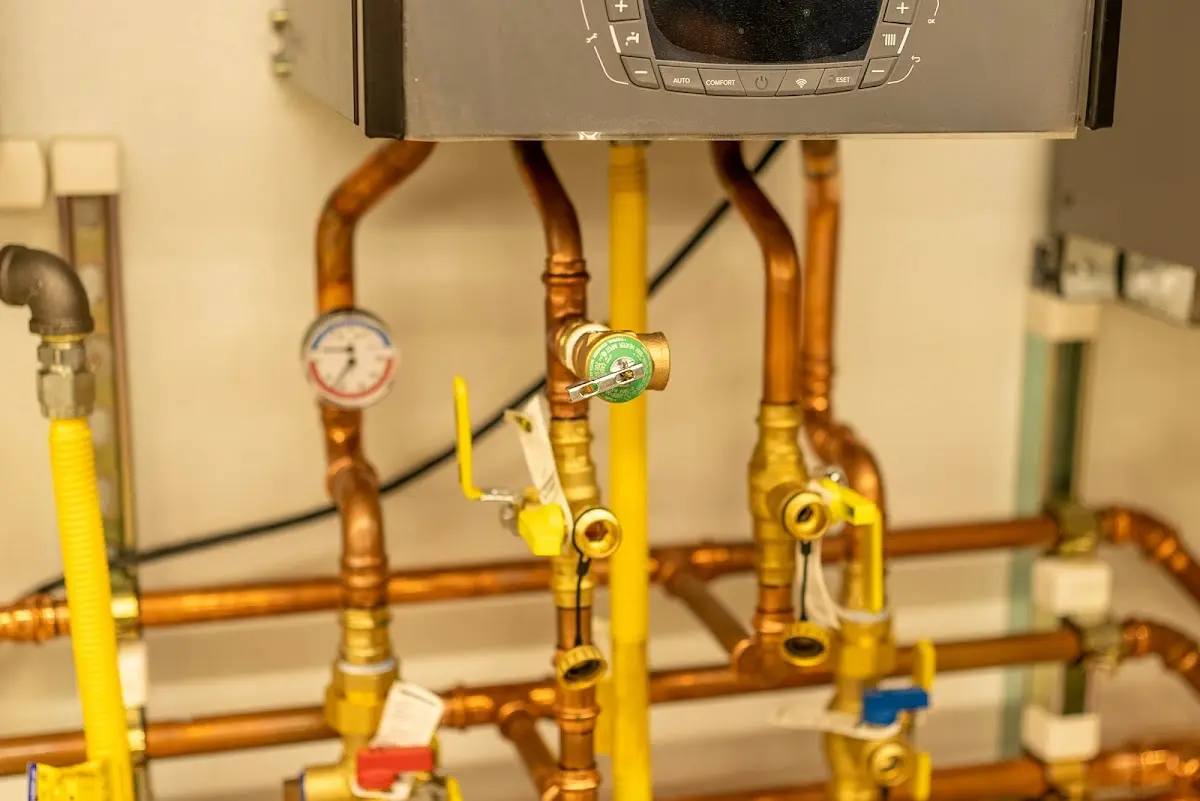 Licensed technician providing Sewer Cleanout for a homeowner in Lockwood